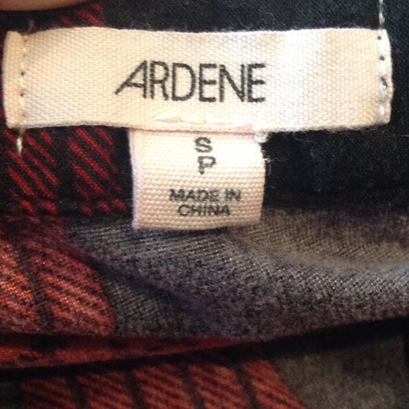 Red and Black Flannel Pattern Soft T-shirt - Picture 3 of 3